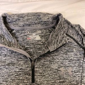 $15, Under Armour quarter zip pull over